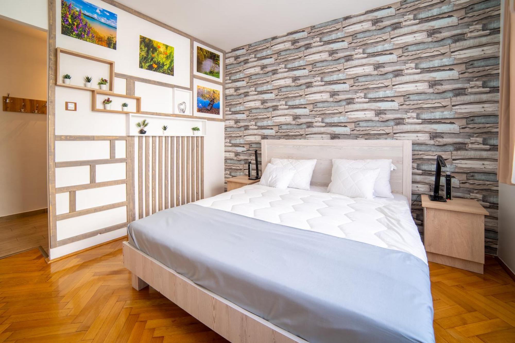 Comfort 14 -- Stylish City Apartment Netflix, Wi-Fi & Parking Μίσκολτς Εξωτερικό φωτογραφία